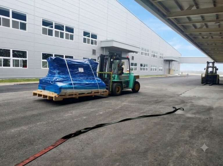 Bốc Dỡ Cont Hàng Hải SITC & Đưa Kiện Máy Vào Phân Xưởng Sàn Mài KCN Đông Mai Quảng Ninh 2026
